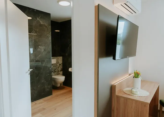 Stay2Sleep, Self-Check-In